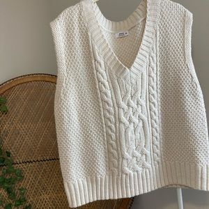 Oversized Knit Vest